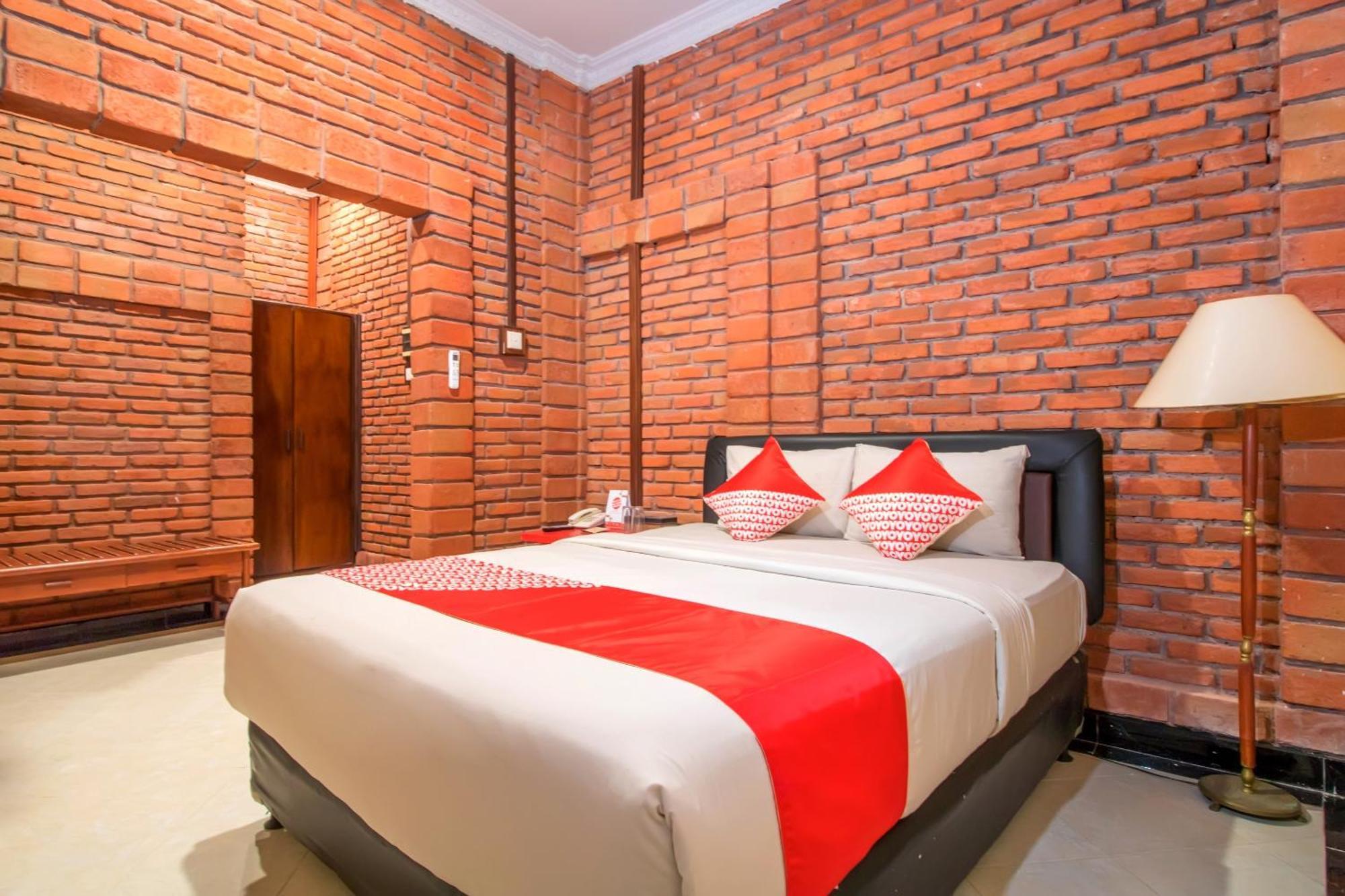 Super Oyo 3118 Maxi Budget Kuta  Bagian luar foto